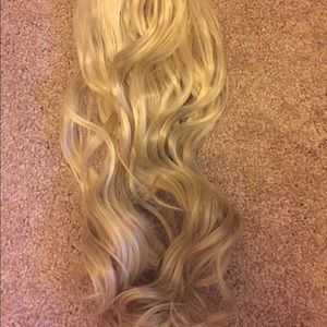 Blonde curly clip in extensions